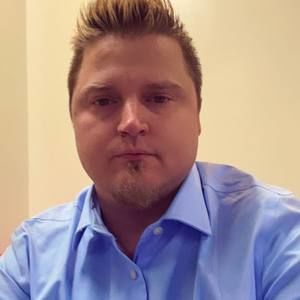 Meet your Posher, Justin